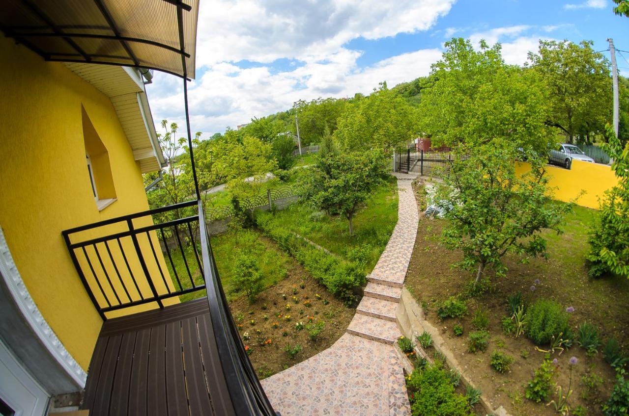Hotel Casa Liana à Oradea Extérieur photo