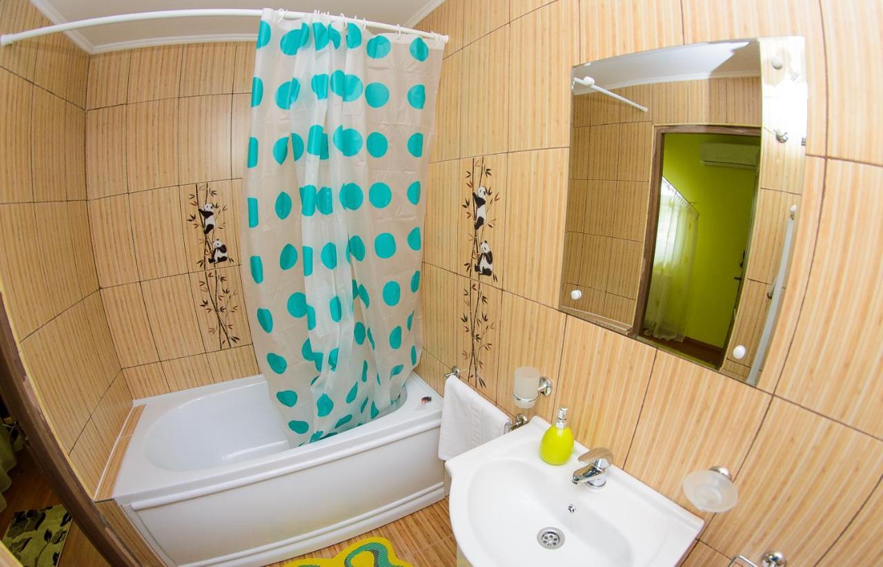 Hotel Casa Liana à Oradea Extérieur photo